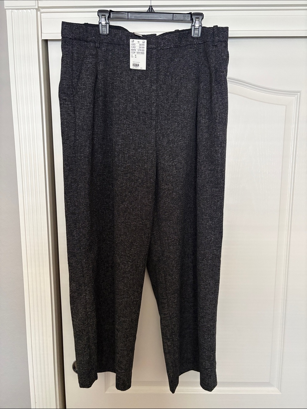 H&M Charcoal Grey Dress Pants - Subtle Texture